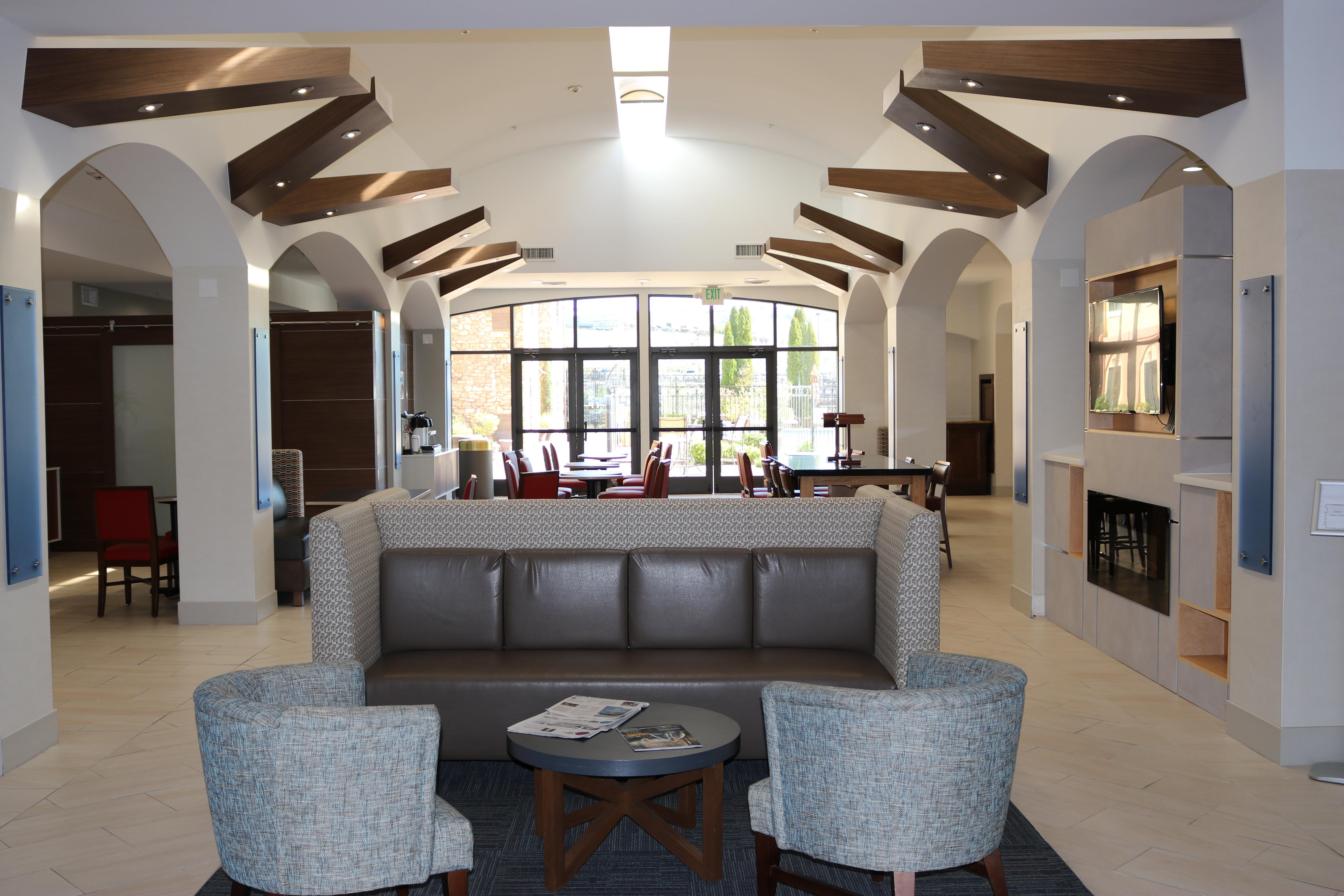 Holiday Inn Express Hotel & Suites El Dorado Hills By Ihg Εξωτερικό φωτογραφία