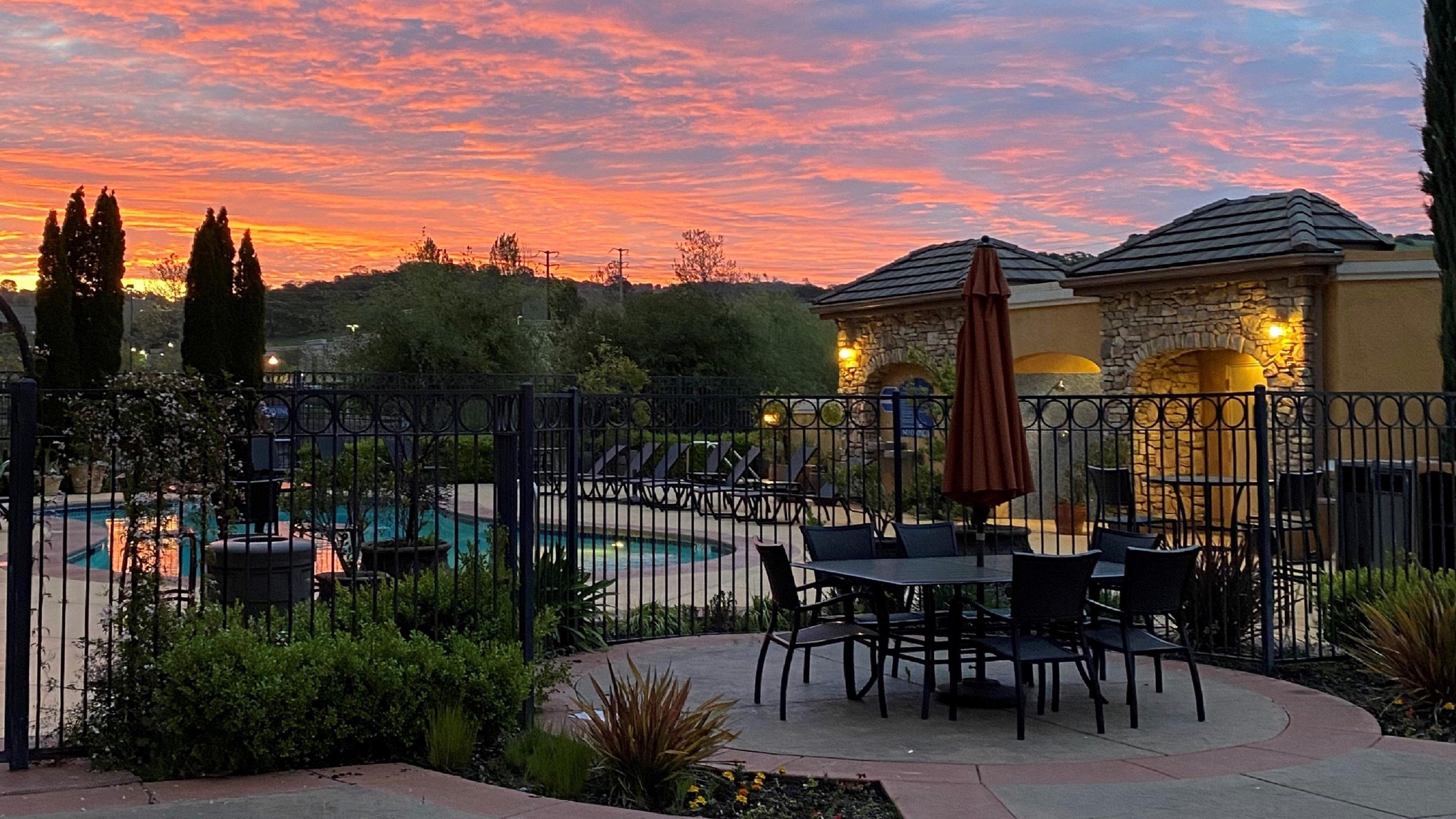 Holiday Inn Express Hotel & Suites El Dorado Hills By Ihg Εξωτερικό φωτογραφία
