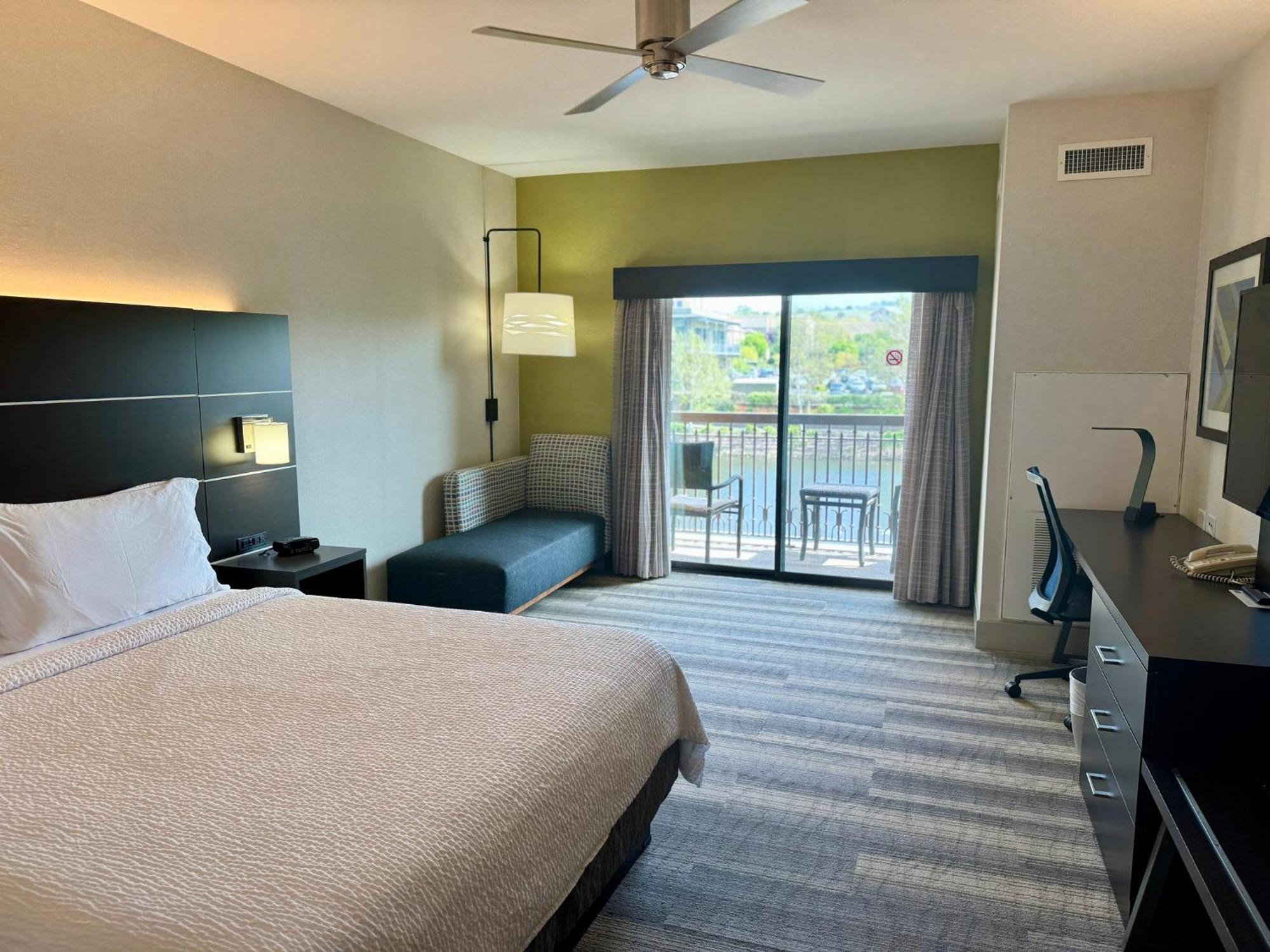 Holiday Inn Express Hotel & Suites El Dorado Hills By Ihg Εξωτερικό φωτογραφία